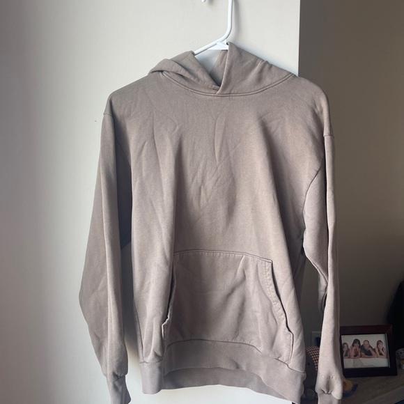 Aritzia Sweaters - Aritzia The Super Fleece Hoodie XS